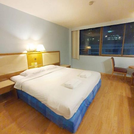 Wish Inn Chidlom V วิช อินน์ ชิดลม 2 Bangkok Zewnętrze zdjęcie